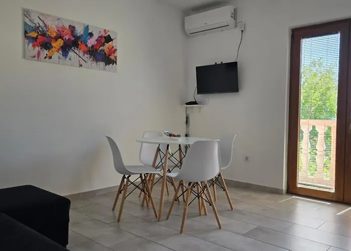 Ante And Dijana 아파트