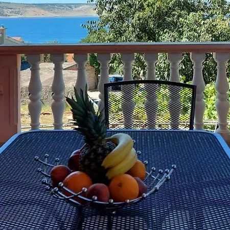 Apartment Ante And Dijana Starigrad Paklenica