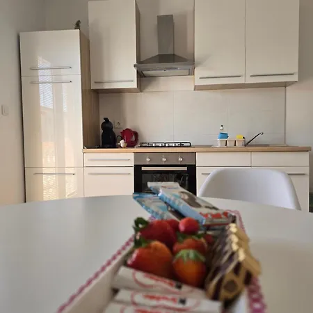 Apartment Ante And Dijana Apartment Starigrad Paklenica